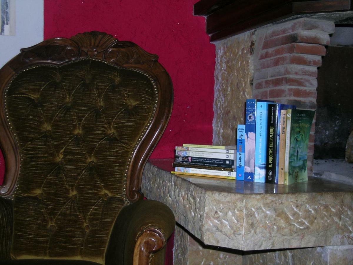 Chalet Grazia Valgiano Buitenkant foto